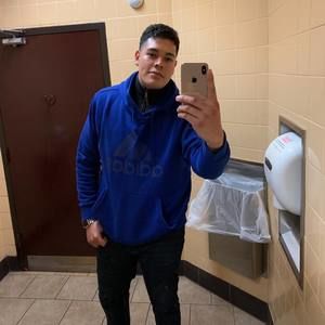 Meet your Posher, Victor manuel